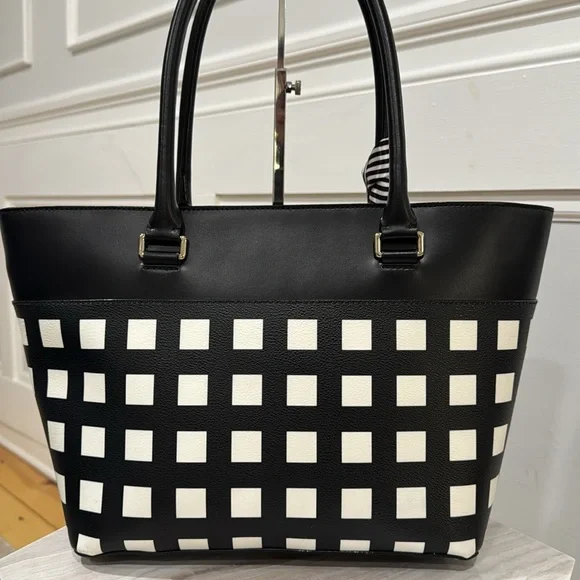 Kate Spade Bag Vegan Leather Black and White Checker Geometric Tote - Picture 7 of 17